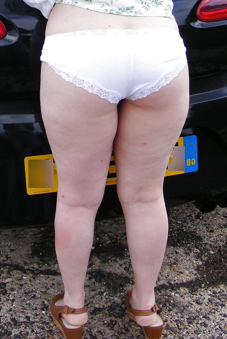 25P Take off your knickers - it's time for punishment