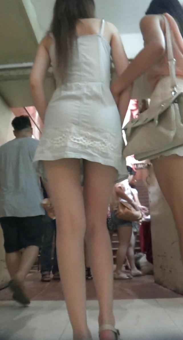 21P Chinese upskirt
