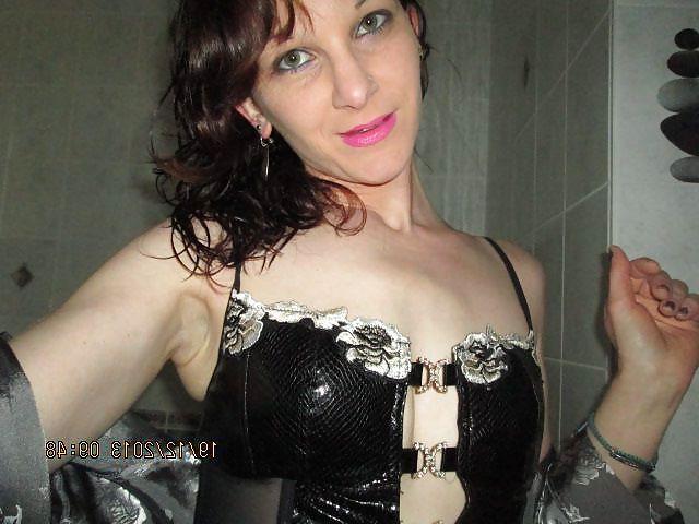 25P My new french bitch self pics