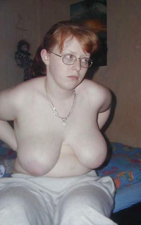 14P Girls and women with glasses 3