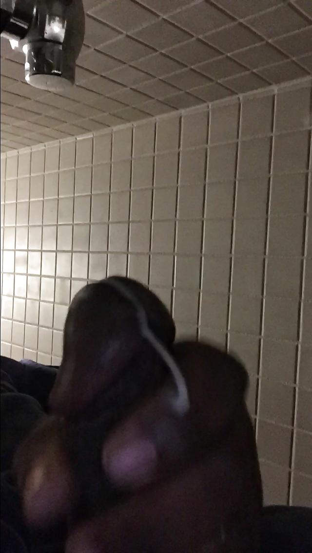 9P Fat pussy lips