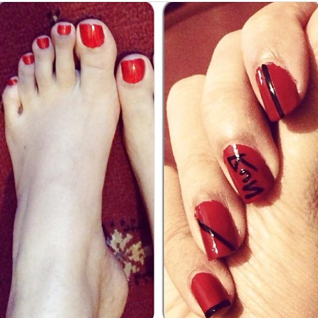 25P Sexy uk british Indian paki slut with sexy feet for comments