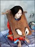 7P Cangue style punishment