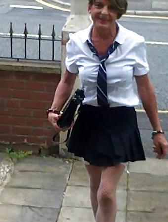 8P Hot mature tranny slut