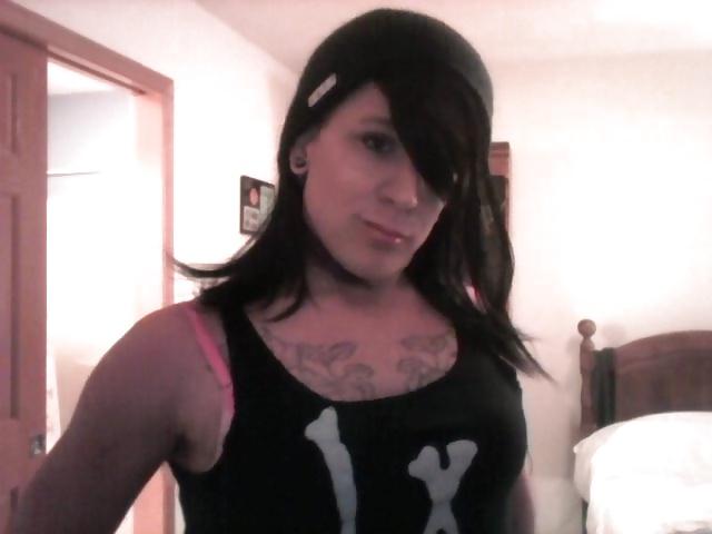 8P Punk rock School girl