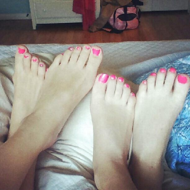24P Instagram toes 