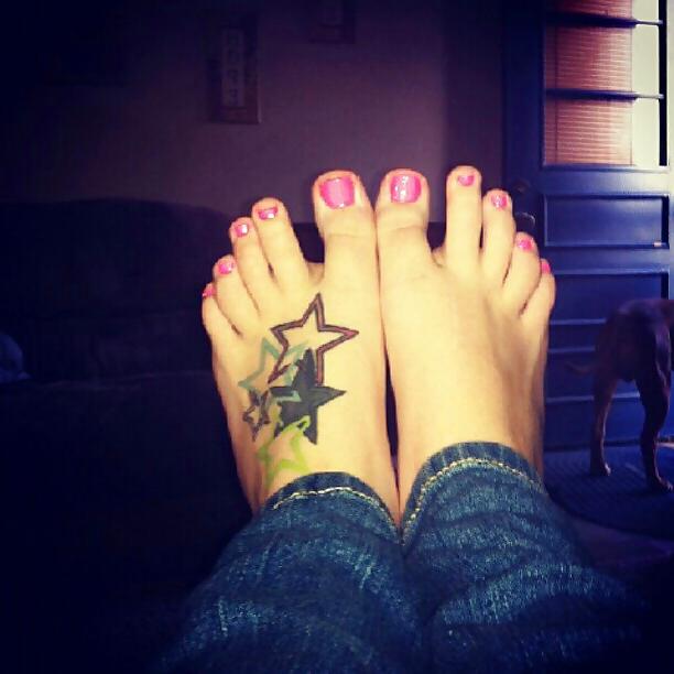 24P Instagram toes 