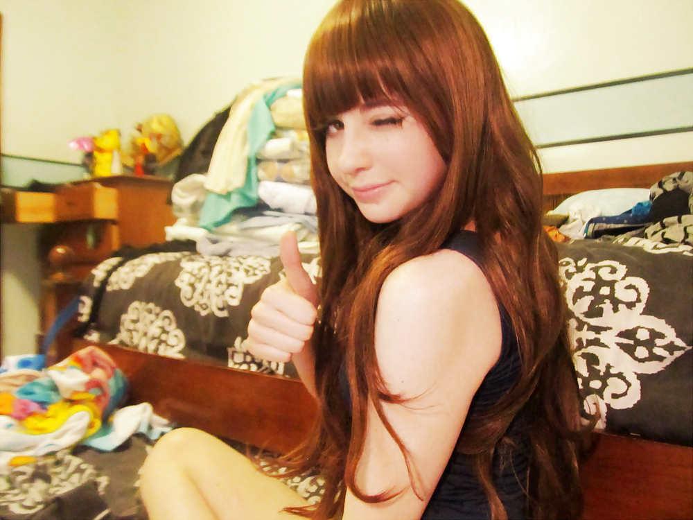 25P Female Pics