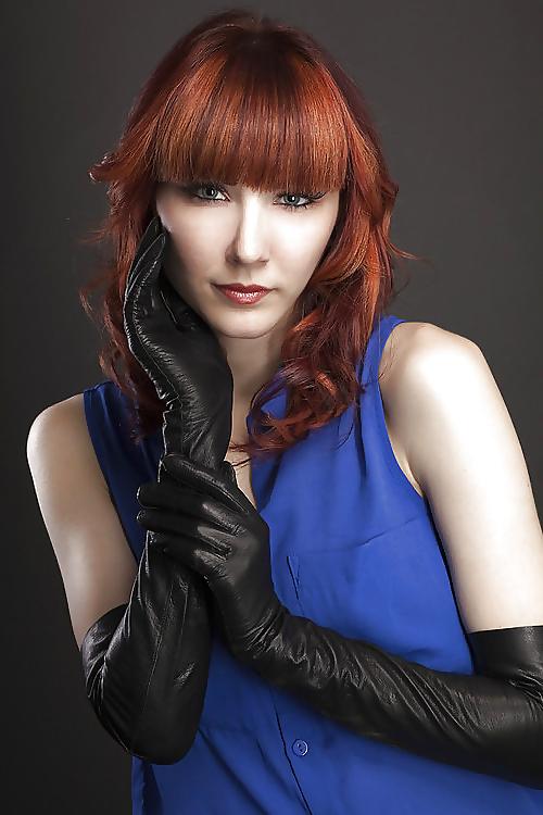 25P Leather Gloves 2