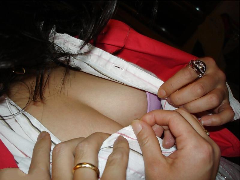 7P Korean milf boob in public