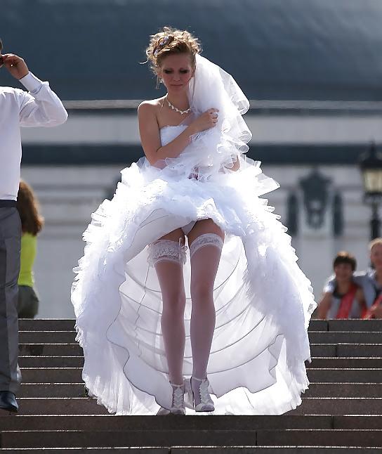 25P Bride Upskirts