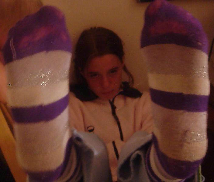 25P Stinky Socks, Feet - Smelly