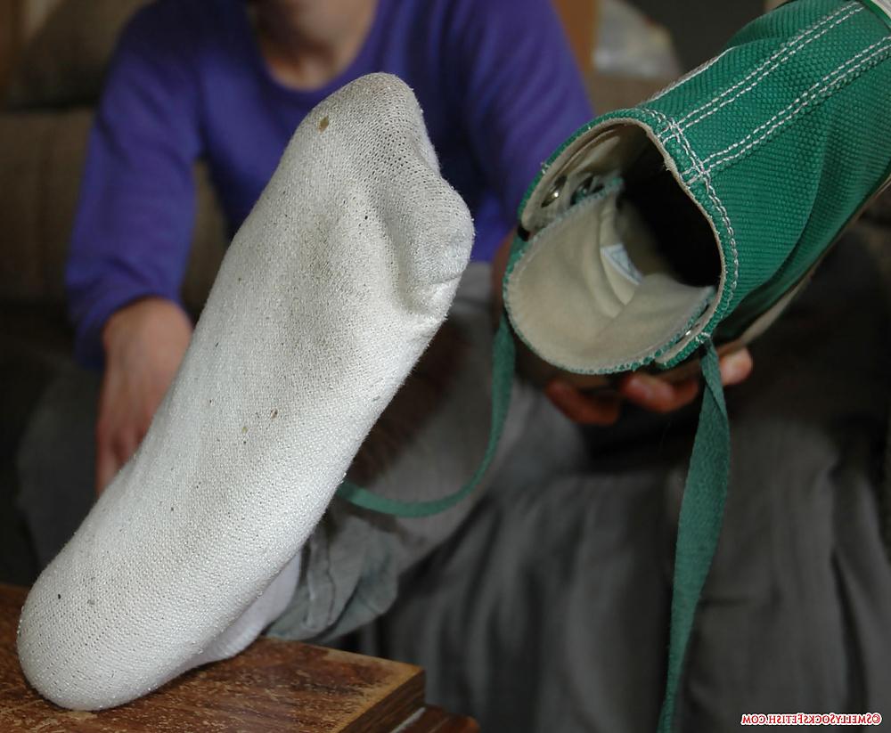 25P Stinky Socks, Feet - Smelly