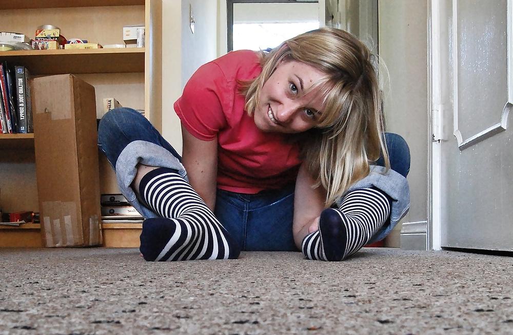 25P Stinky Socks, Feet - Smelly