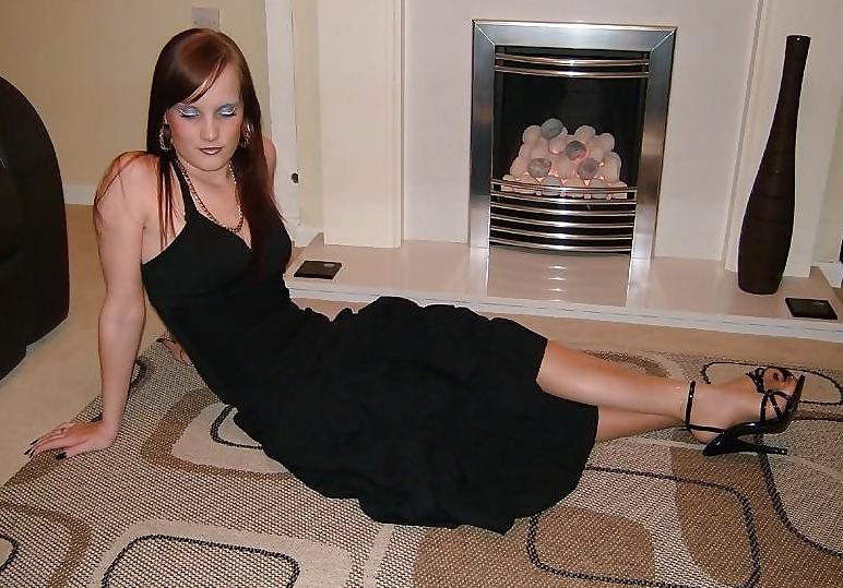 16P British Chav Kitty on stockings