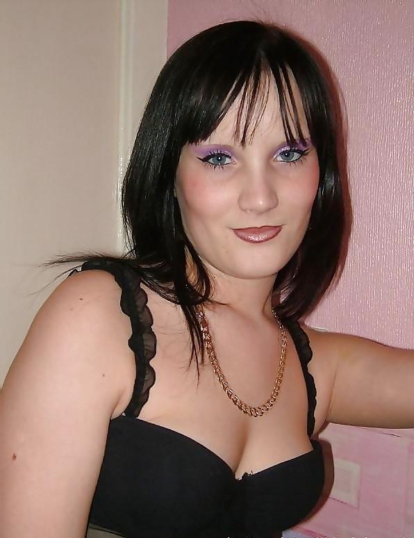 16P British Chav Kitty on stockings