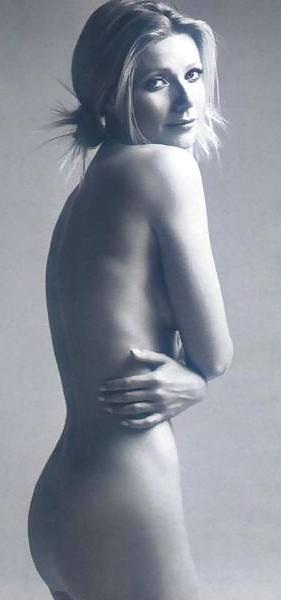 23P Female Celebs  - Classics never die .. they just smell funny