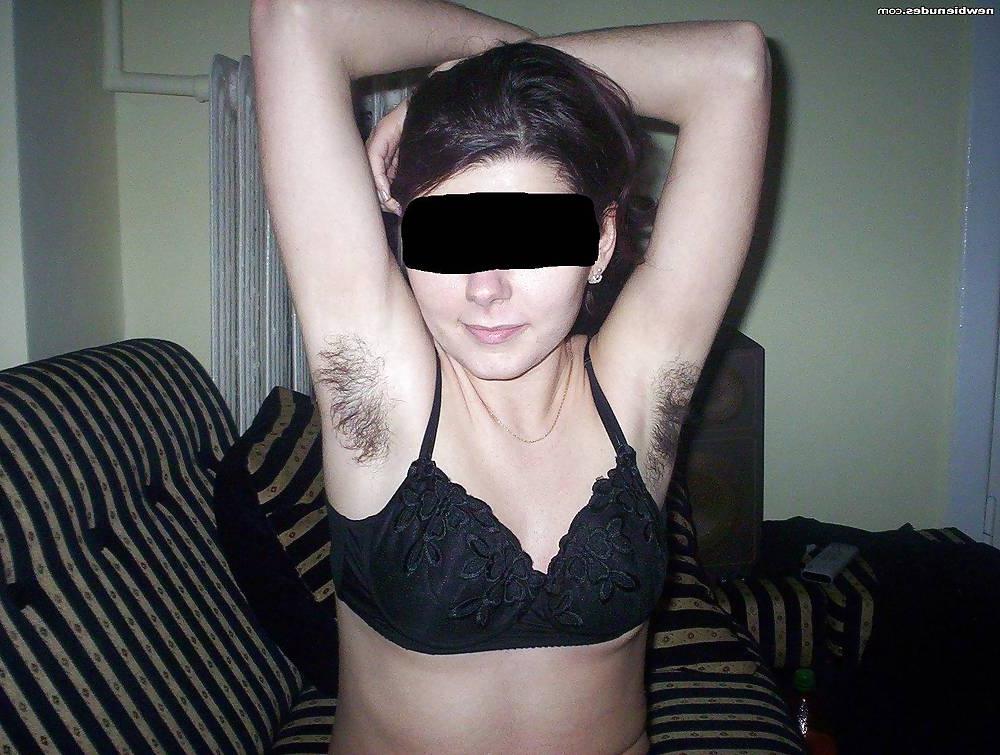 25P Hairy Goddess