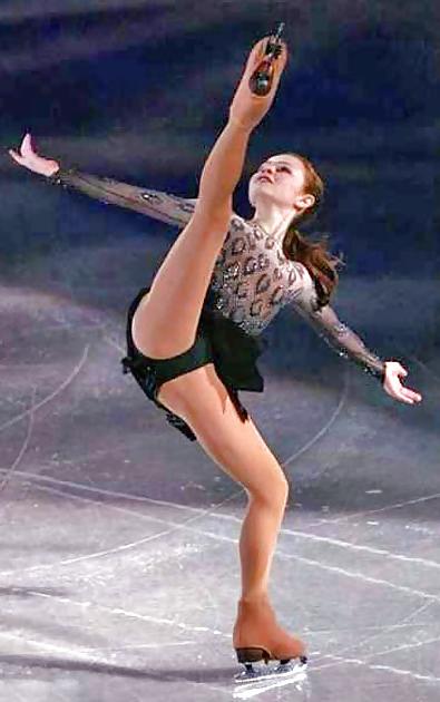 22P Figure Skating Eye Candy