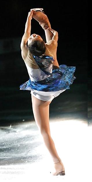 22P Figure Skating Eye Candy
