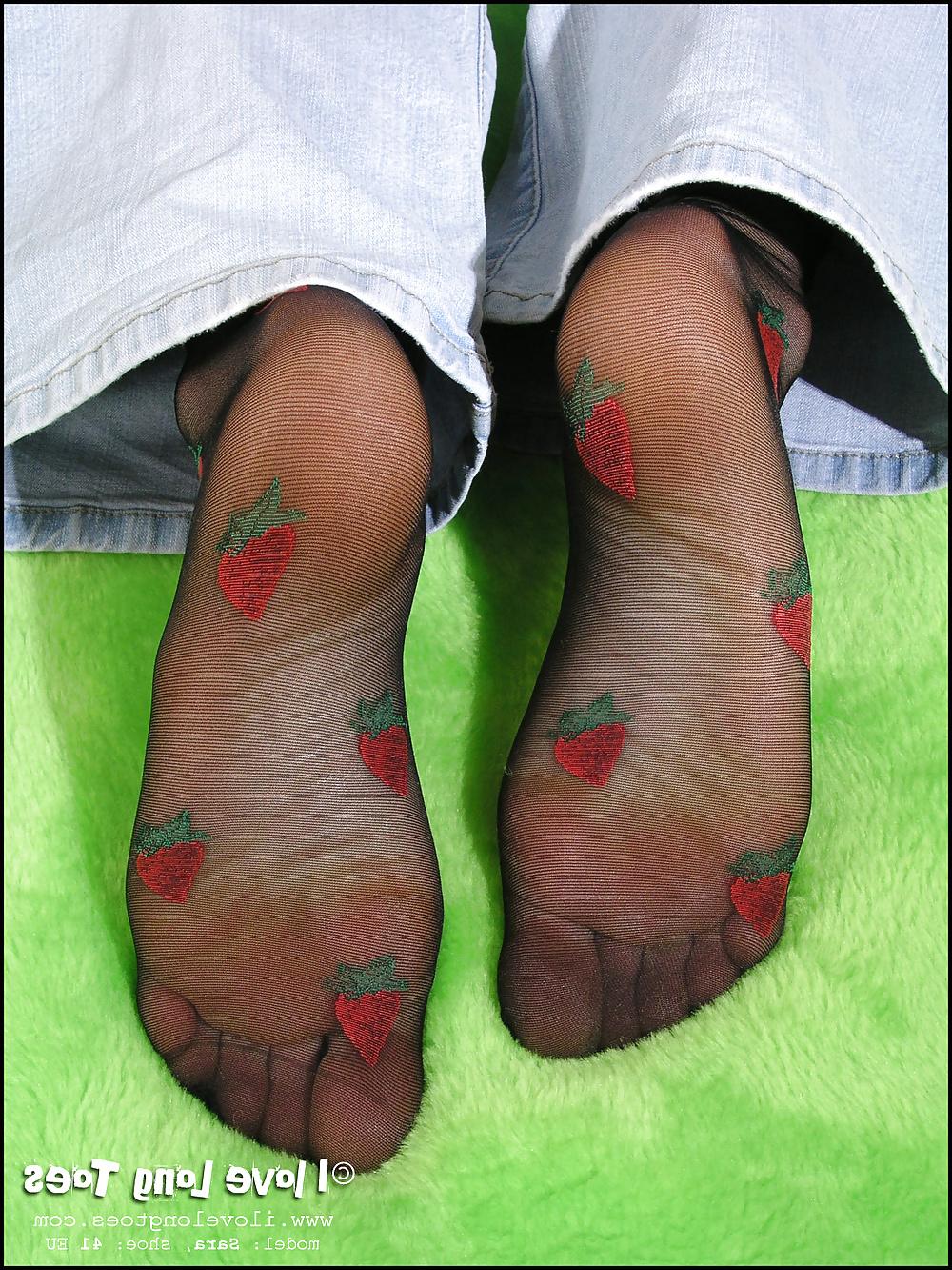 25P Pantyhose Feet #2