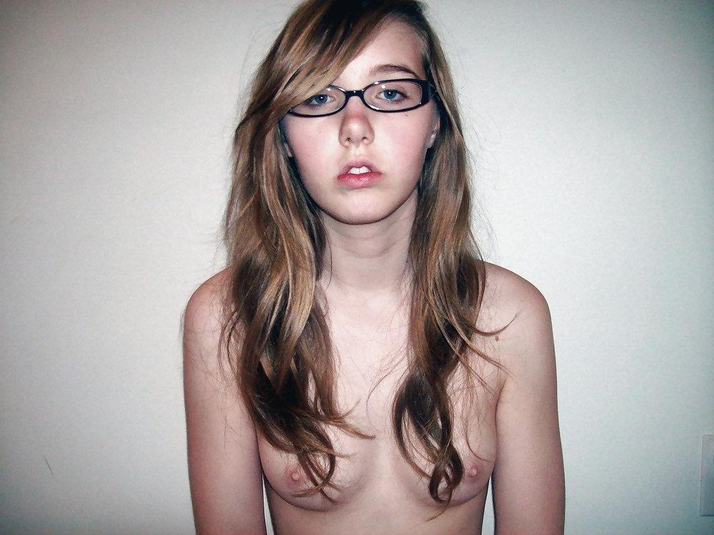 23P My favorite girls with glasses