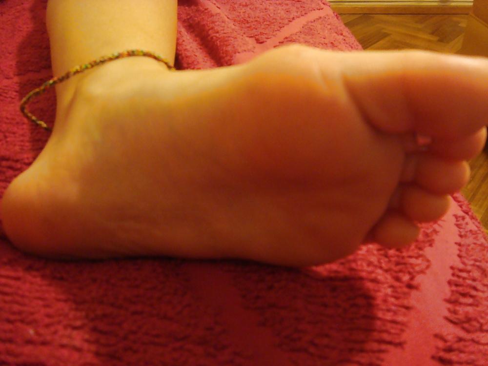24P Cami's Feet.