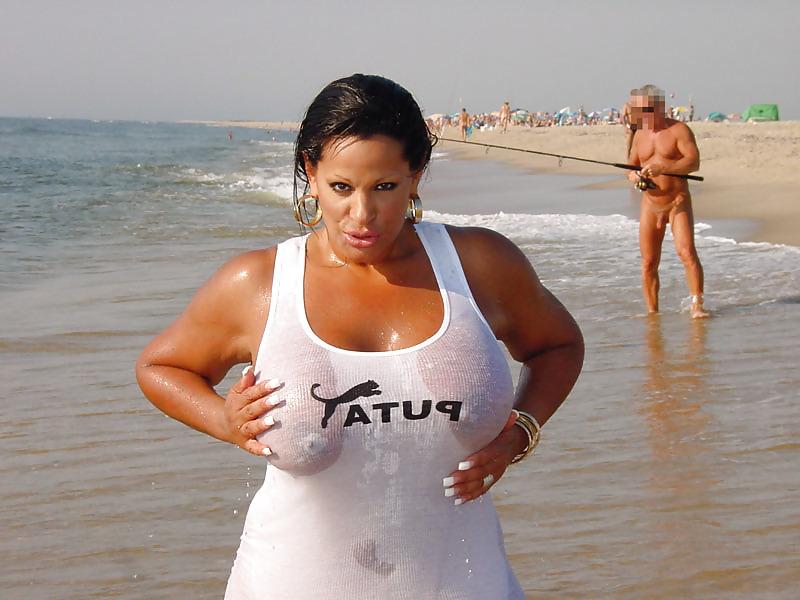 25P Vanessa-Busty Goddess of Porn