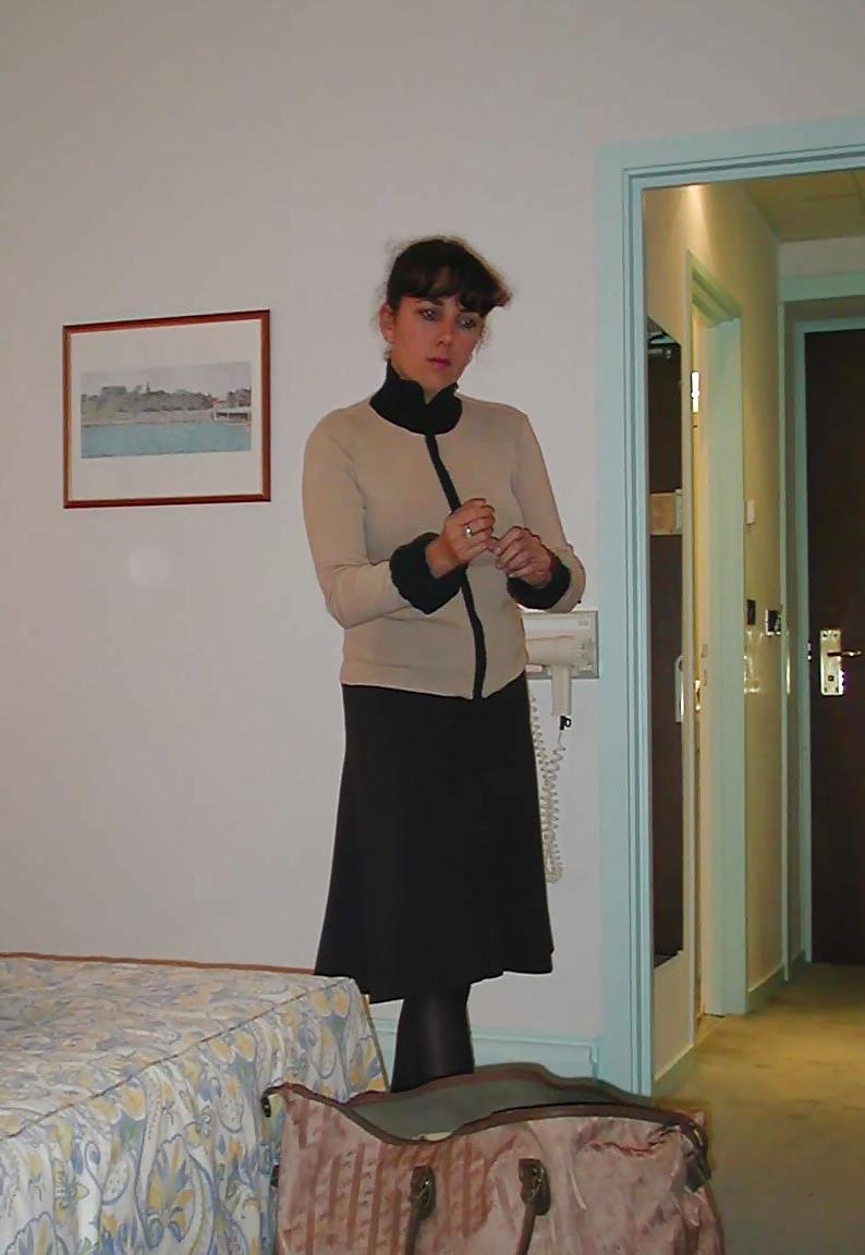 25P Nadine a french bitch with me in hotel