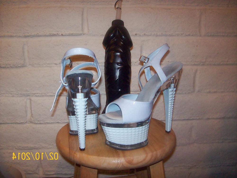 25P Platform stiletto heels to tease and get fucked by BBCs in.