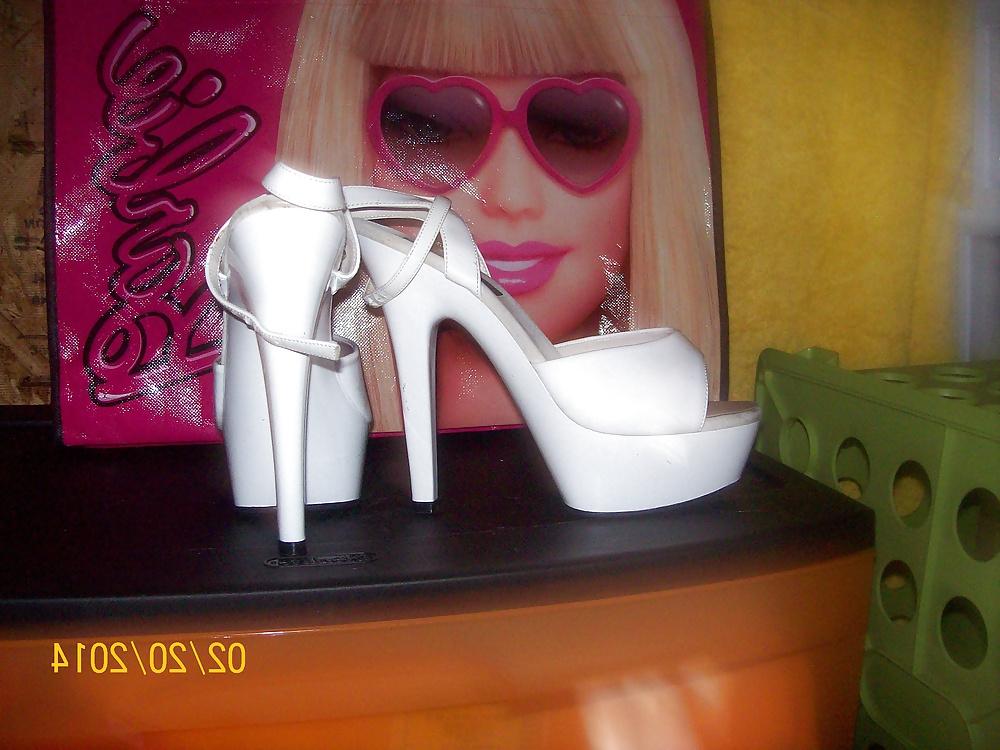 25P Platform stiletto heels to tease and get fucked by BBCs in.
