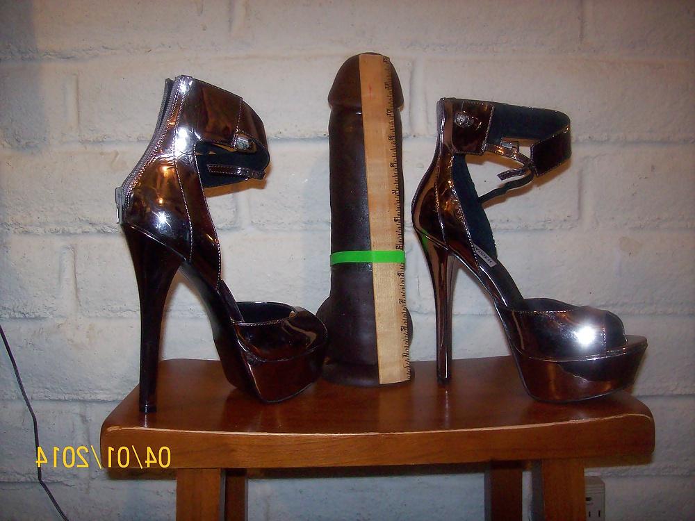 25P Platform stiletto heels to tease and get fucked by BBCs in.