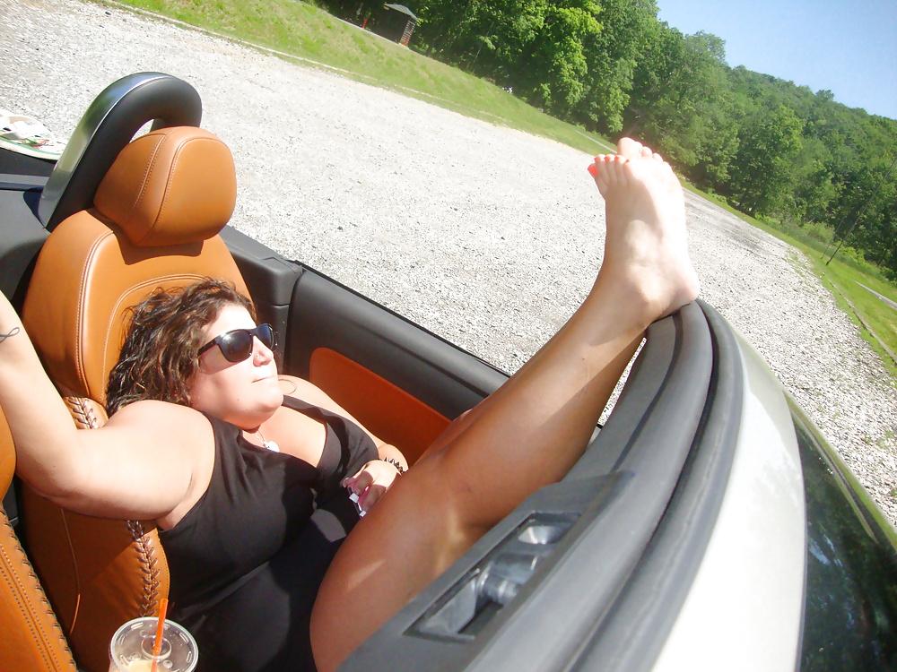 25P PediPrincess BBW Feet on Dash