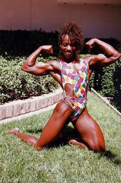 25P Lenda Murray: Ms Olympia, Sexy Amazing Muscle FBB - Ameman