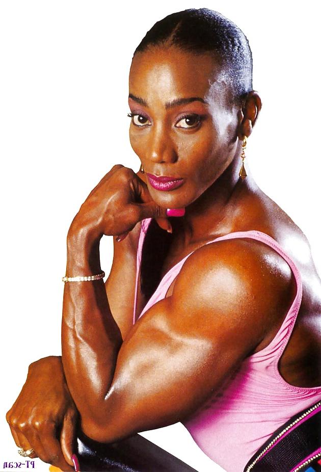 25P Lenda Murray: Ms Olympia, Sexy Amazing Muscle FBB - Ameman