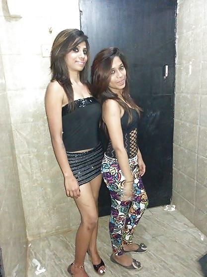 25P Desi indian stunning hot cute babes: non nude
