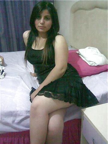 25P Desi indian stunning hot cute babes: non nude