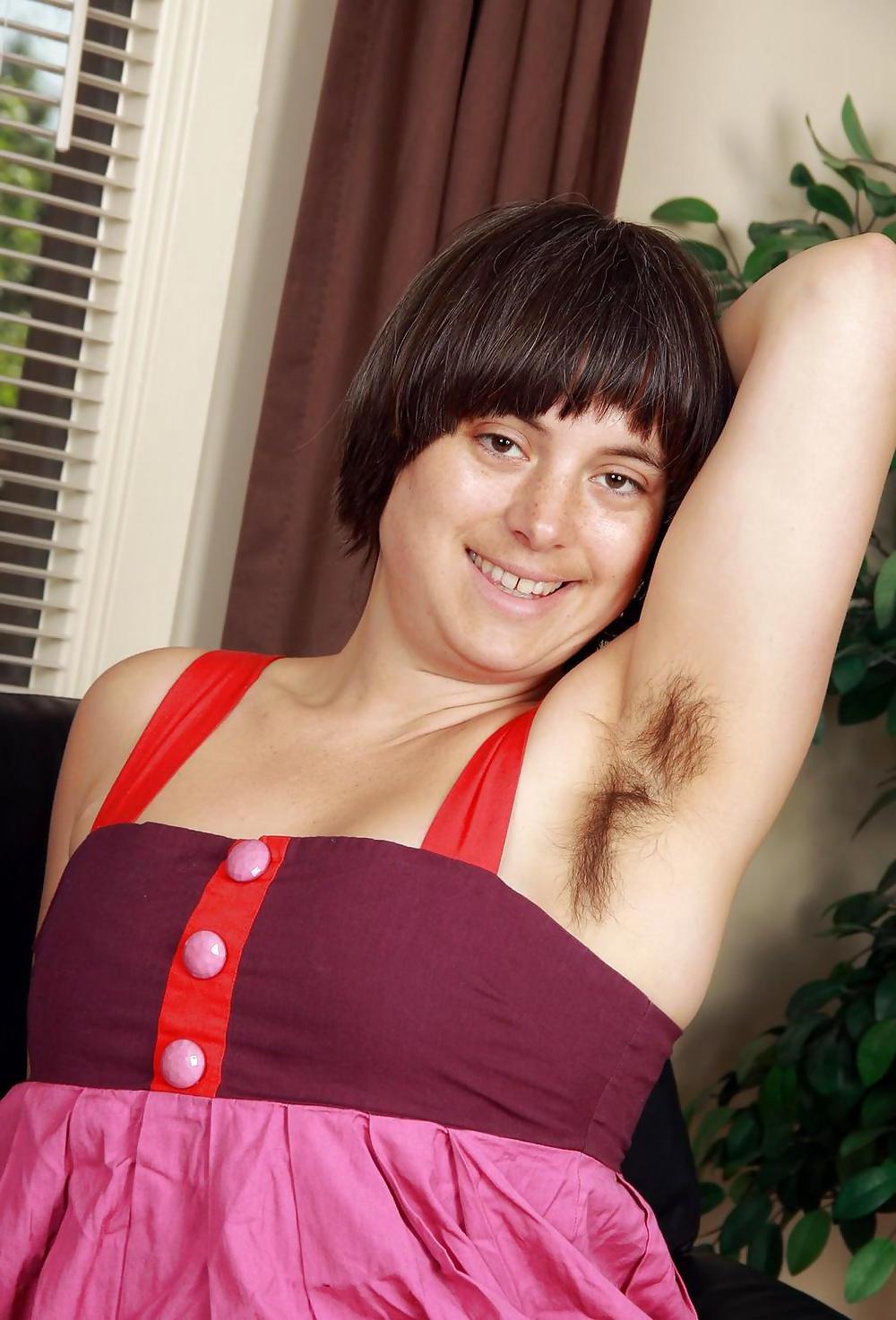 25P Unshaven female armpits 1