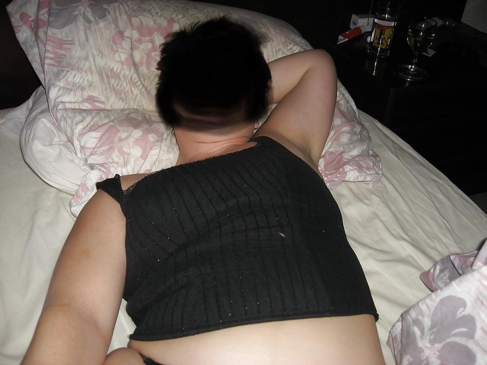 6P Wife getting jizz on her panty