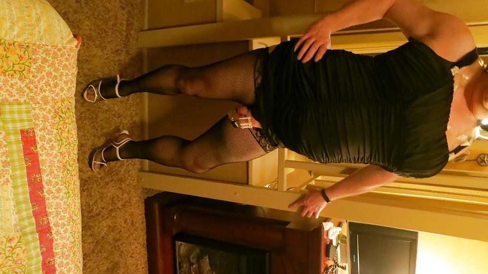 11P Sissy bitch and mistress with huge strap on 