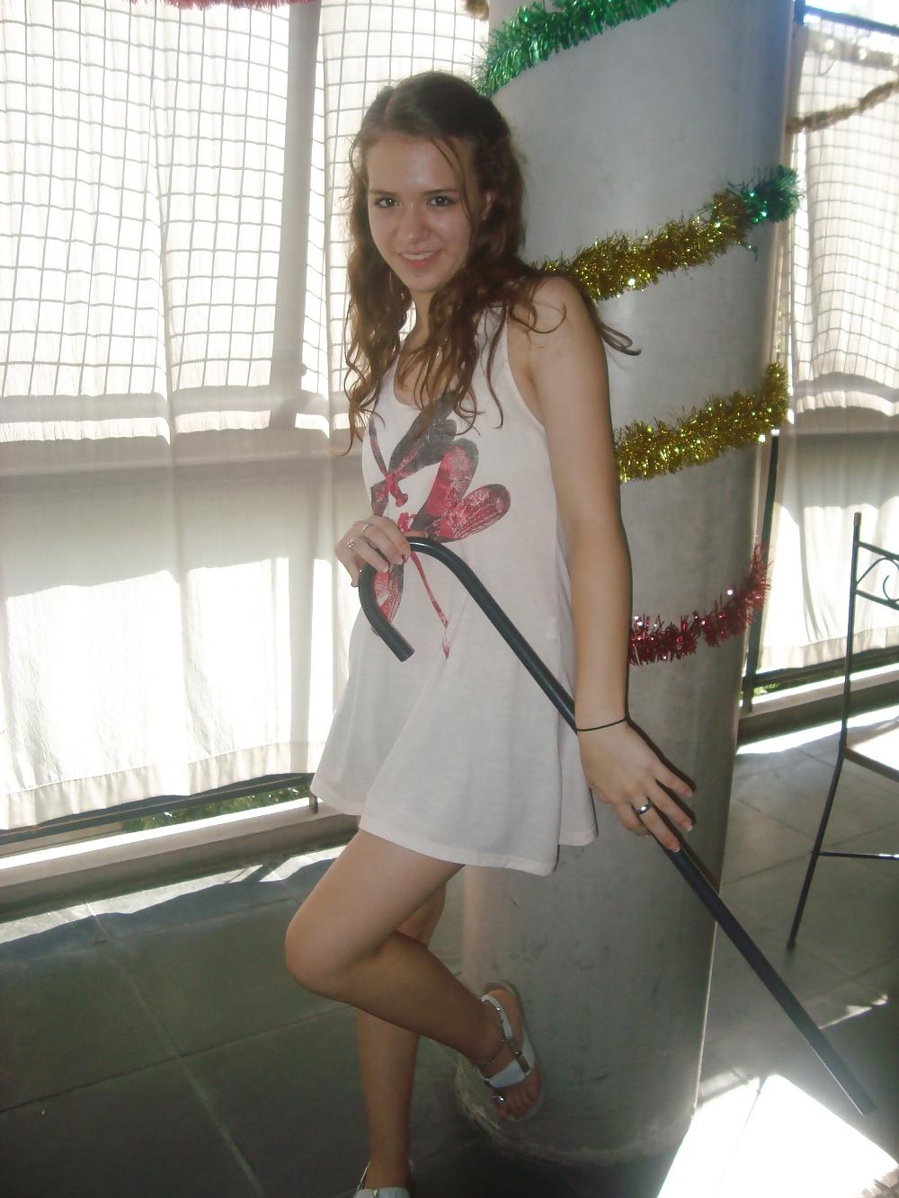25P Belu's Feet.