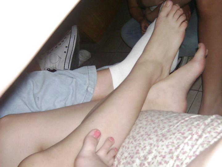 25P Belu's Feet.