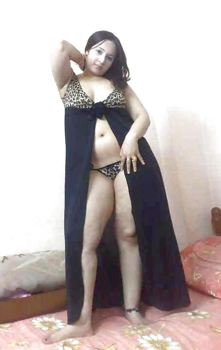 25P Dalya sexy arab bitch 2014