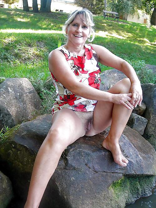 18P Wide and Open in Public -171-