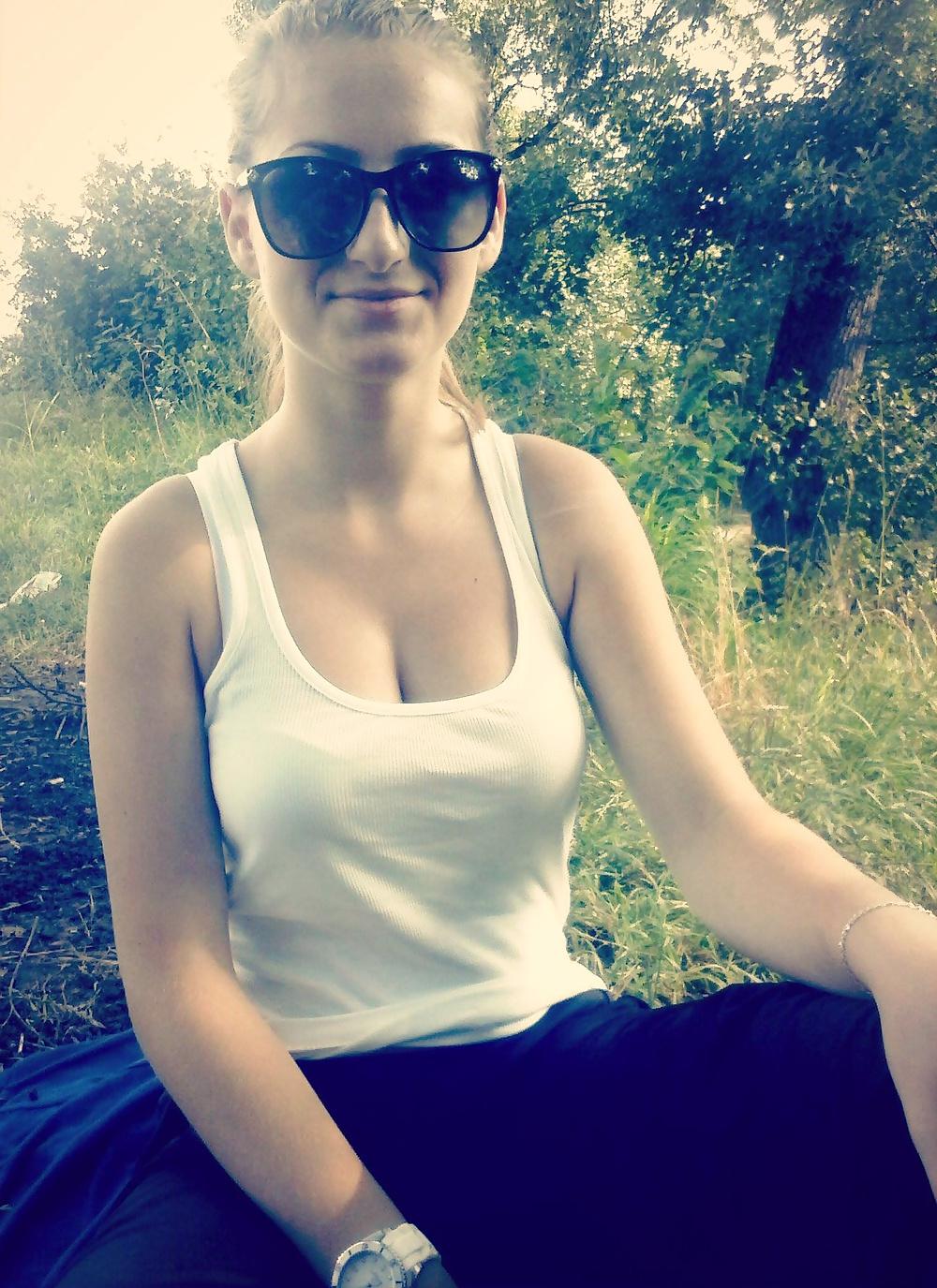 25P Teen blonde slut Tea wants your jizz
