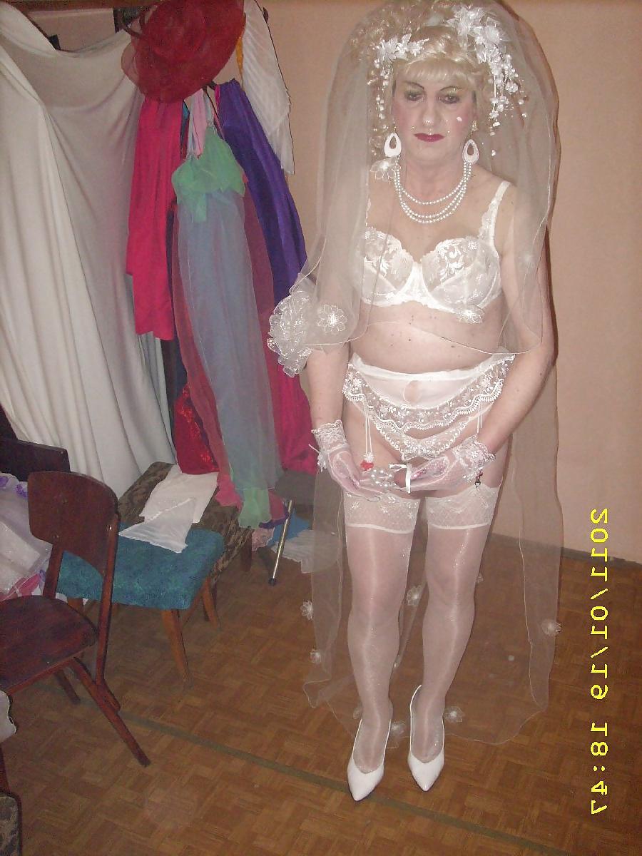 10P Ralitza bride