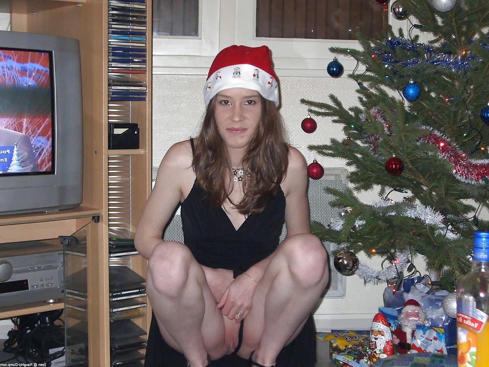 25P My collection 74 : sknny milf pose and play