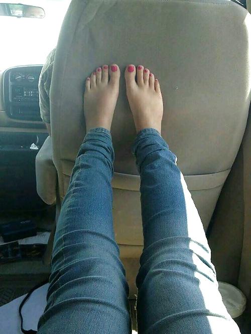 25P Sexy FEET