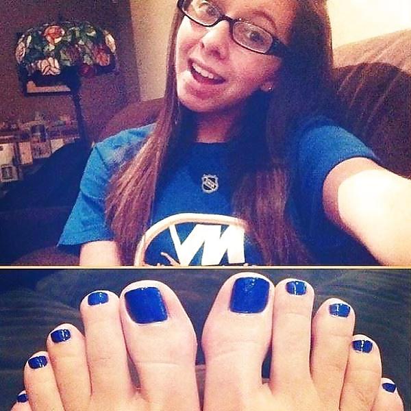 25P Teen Feet :)