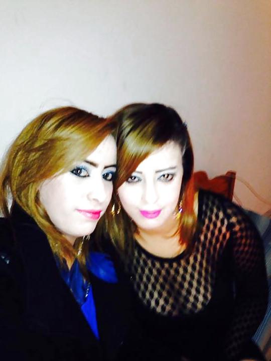 20P Tunisian bitch's 
